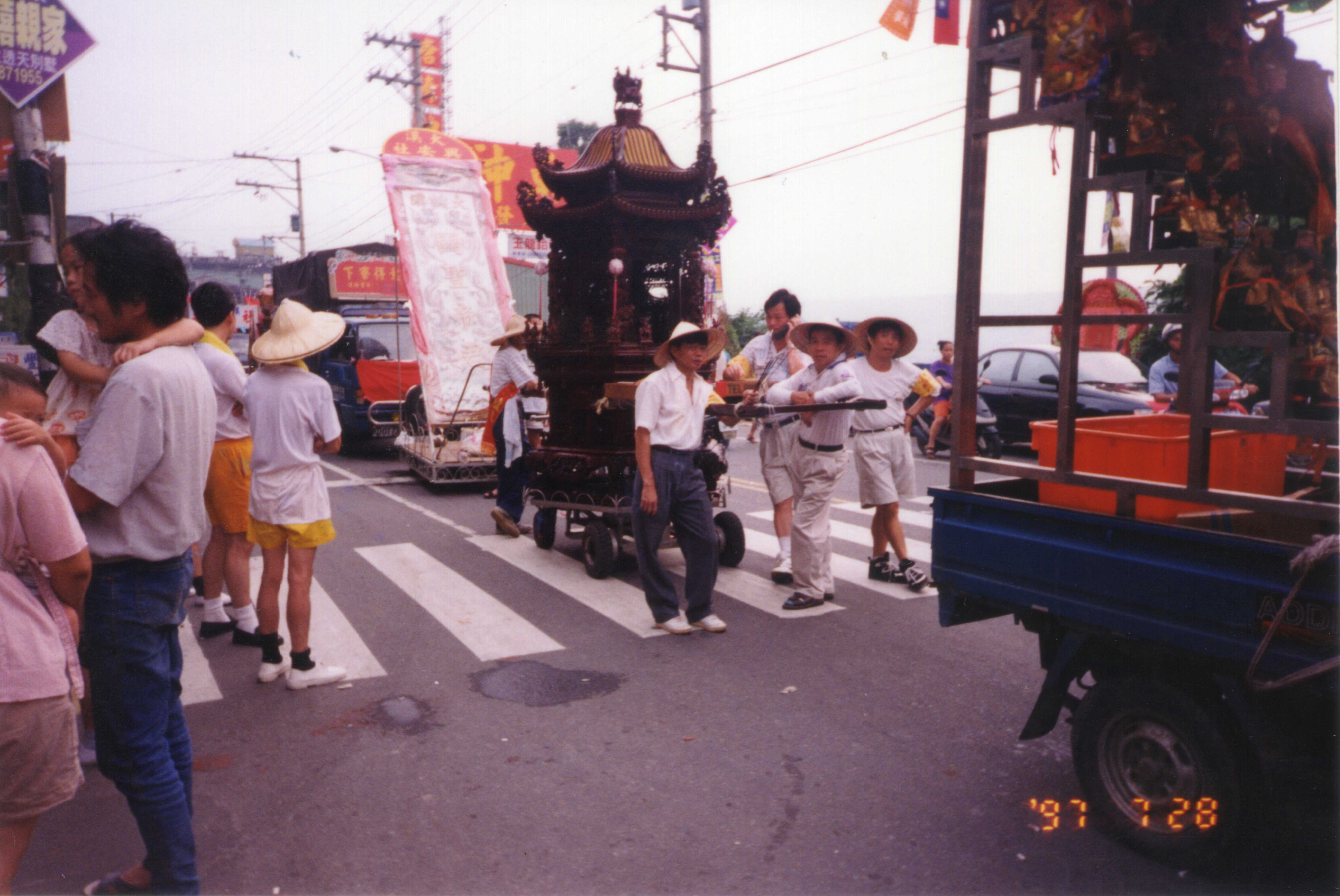 興安社神轎